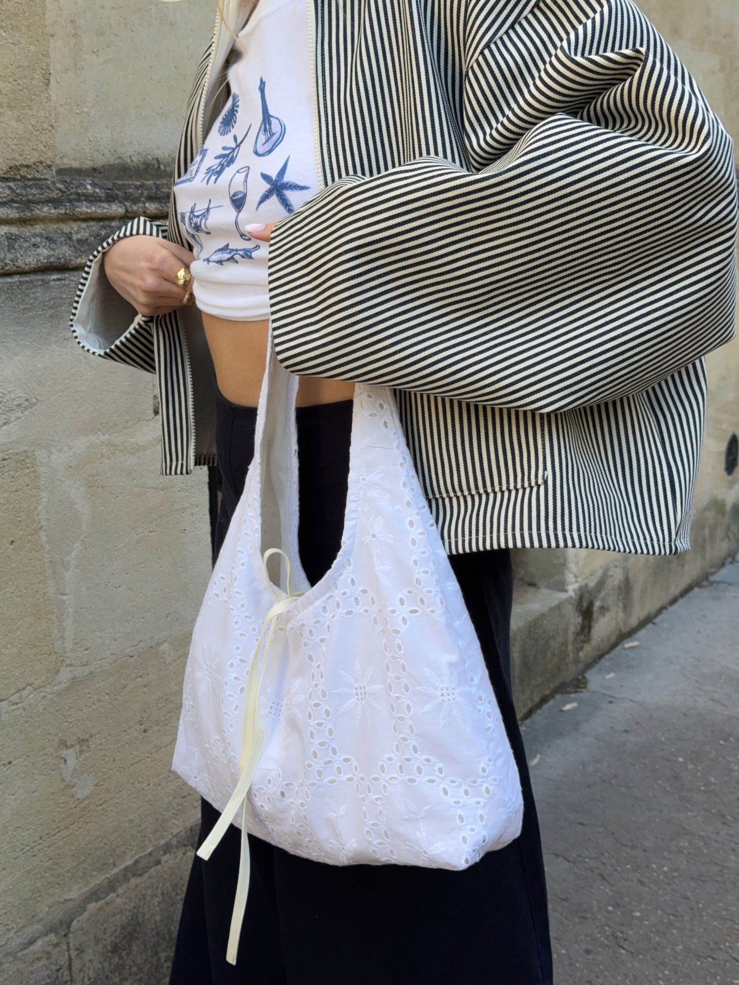 Sac broderie vintage