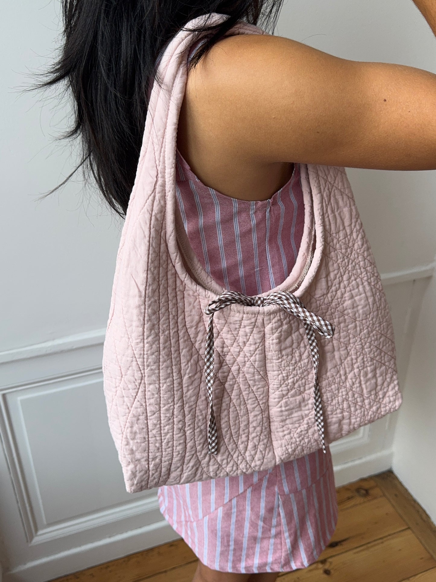 Sac upcyclé matelassé rose
