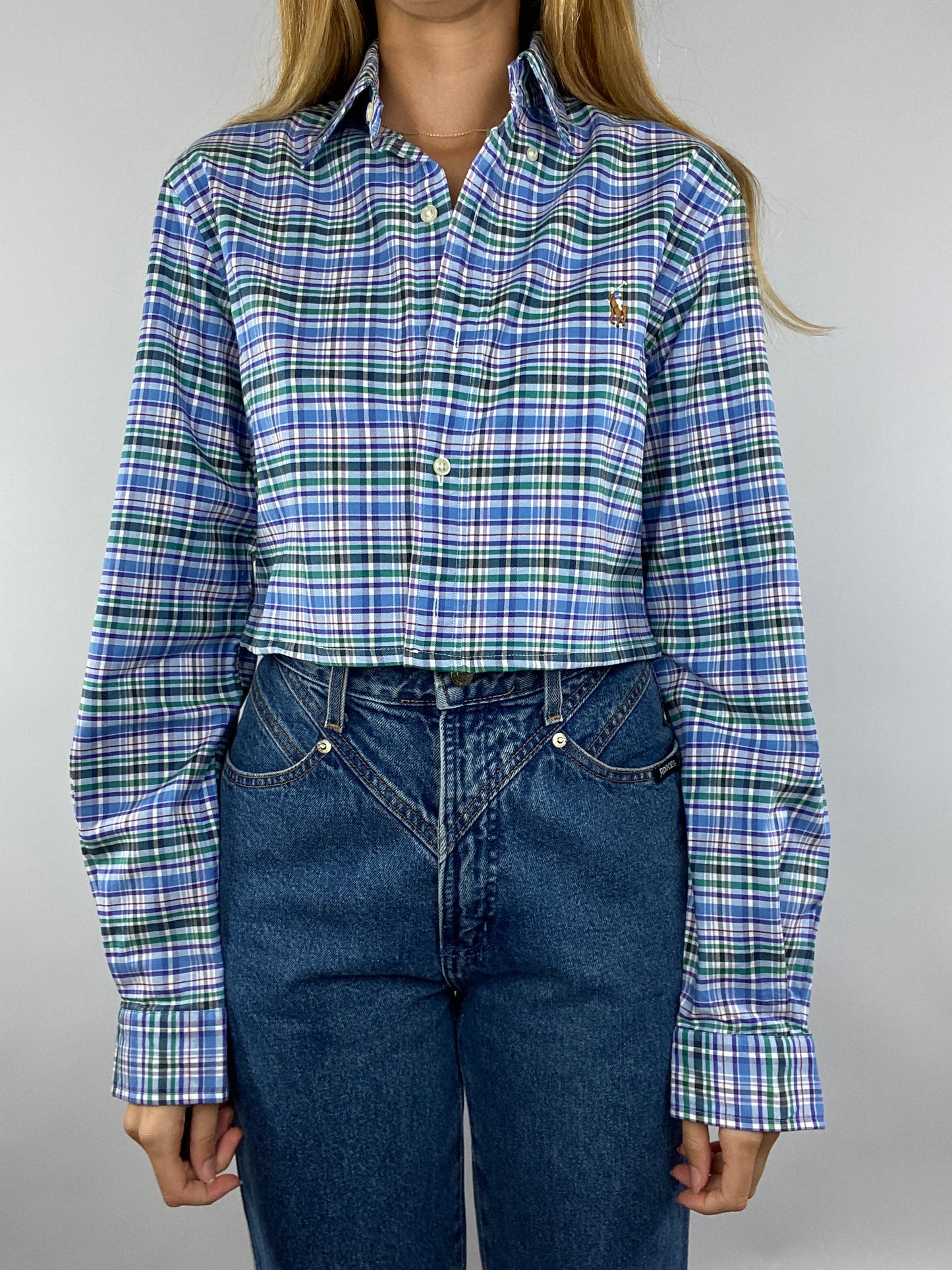 Chemise upcyclée dos nu V à carreaux