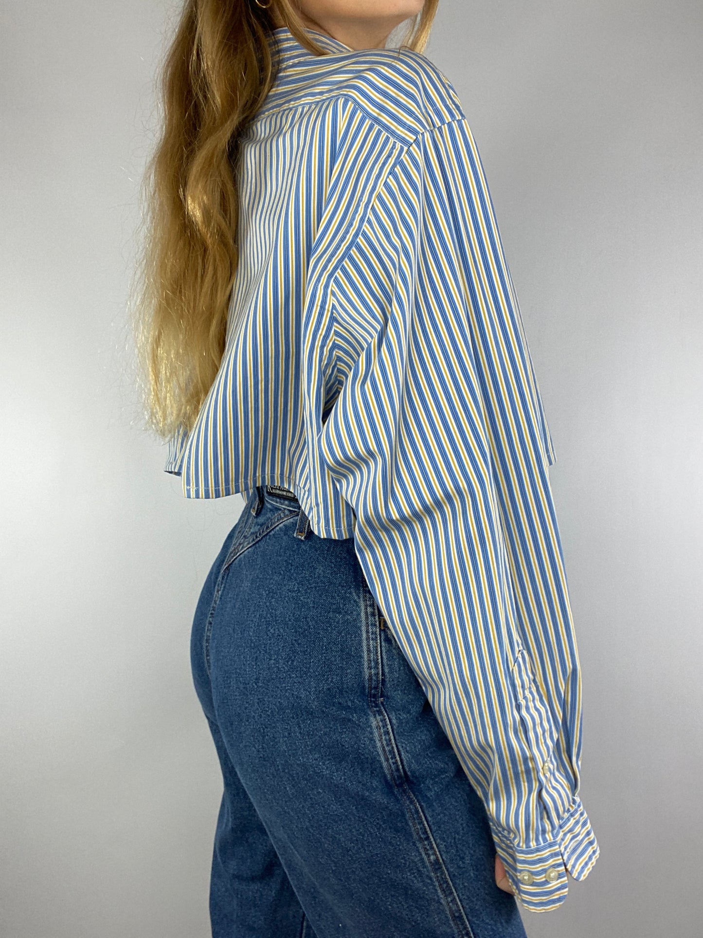 Chemise upcyclée dos nu V rayée