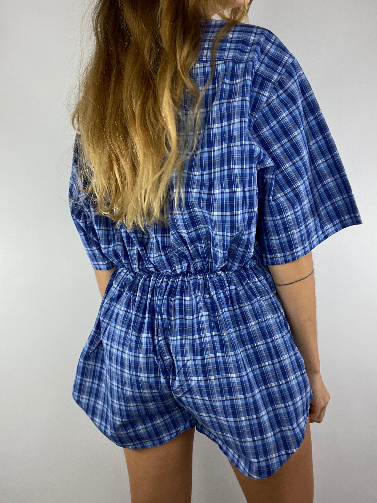Combinaison upcyclée bleue à carreaux