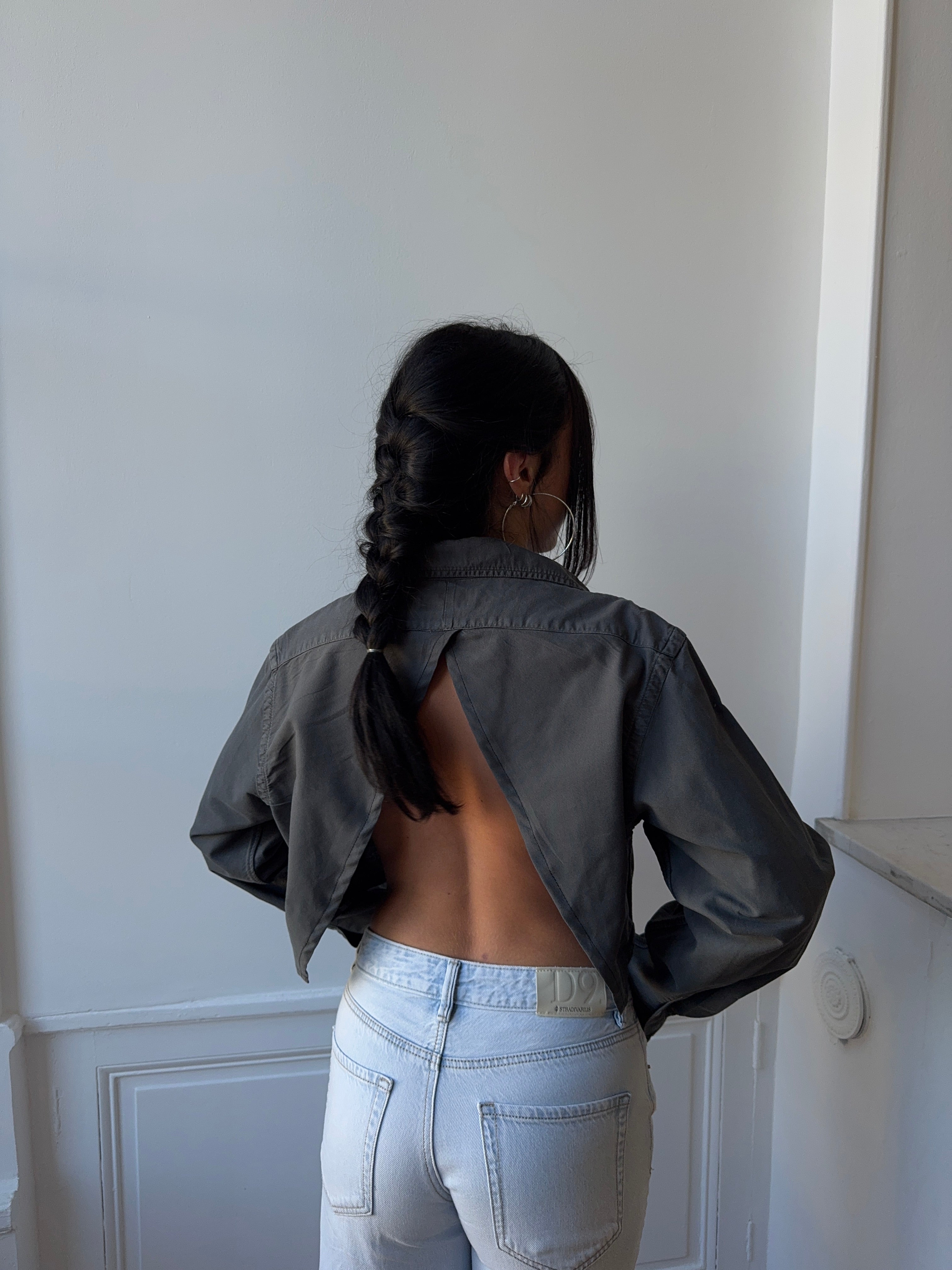 Chemise upcyclée dos nu V anthracite
