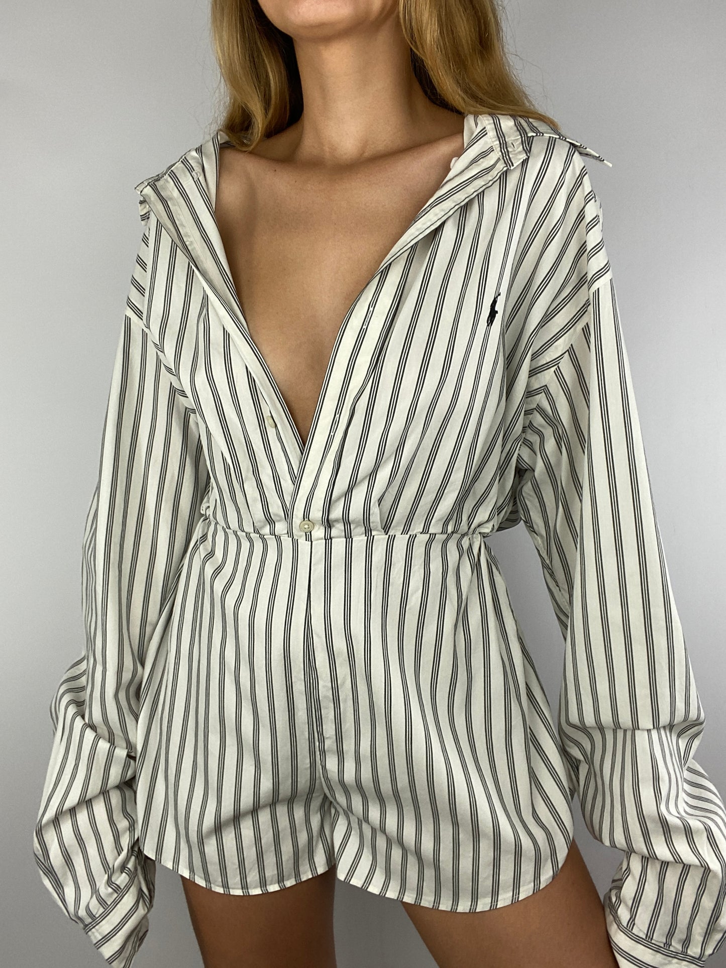 Combinaison upcyclée blanche à rayures noires