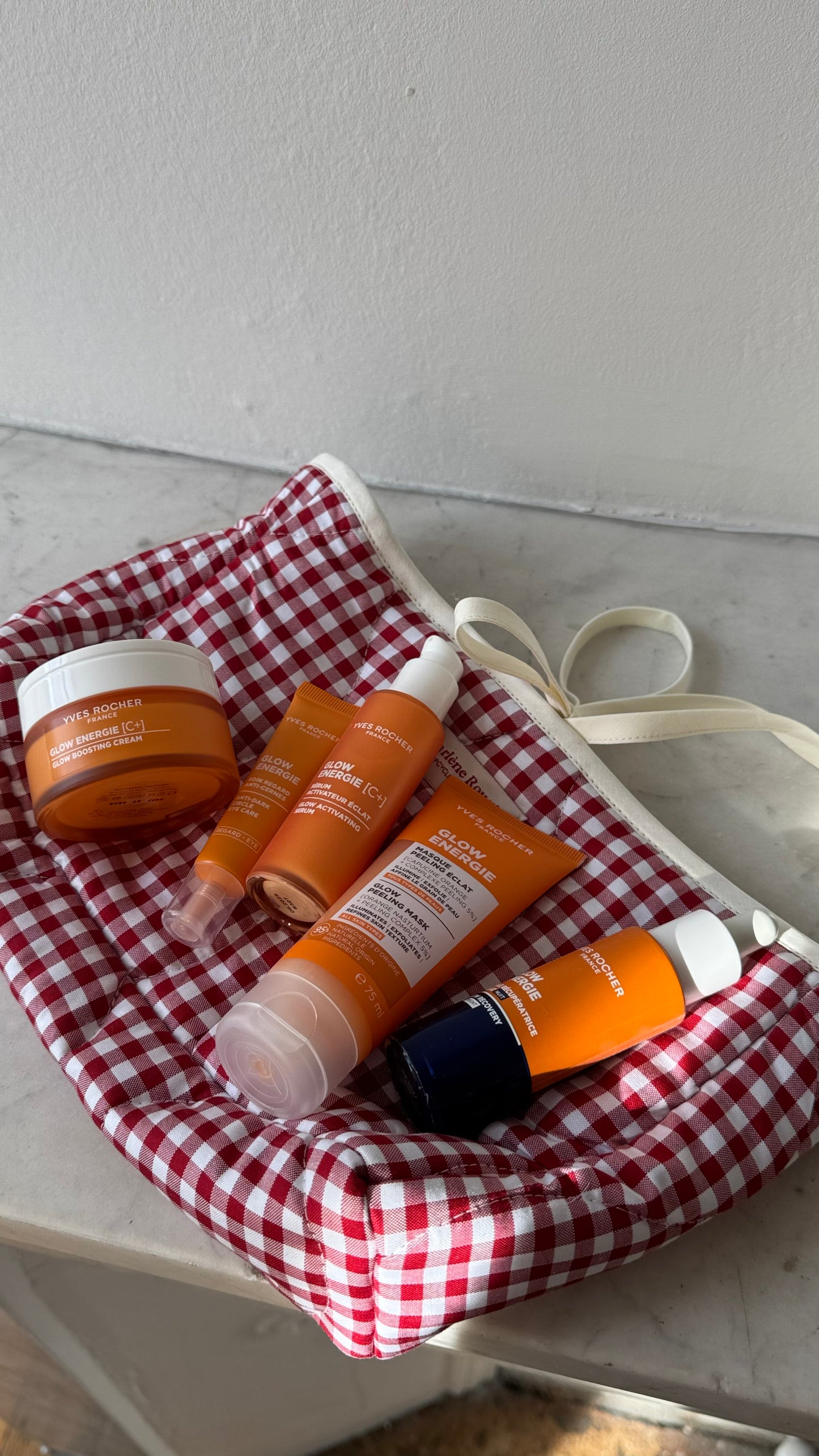 Trousse matelassée vichy rouge