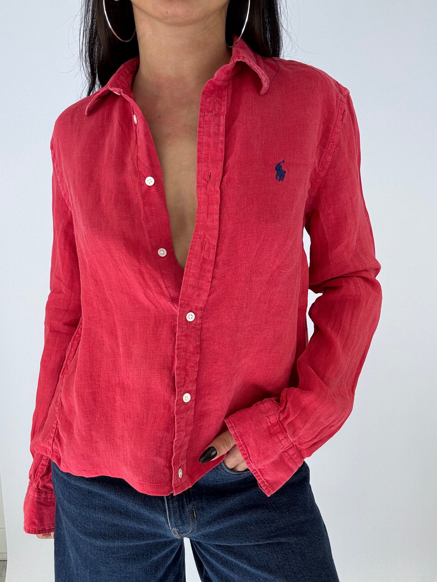 Chemise upcyclée dos nu lin rouge