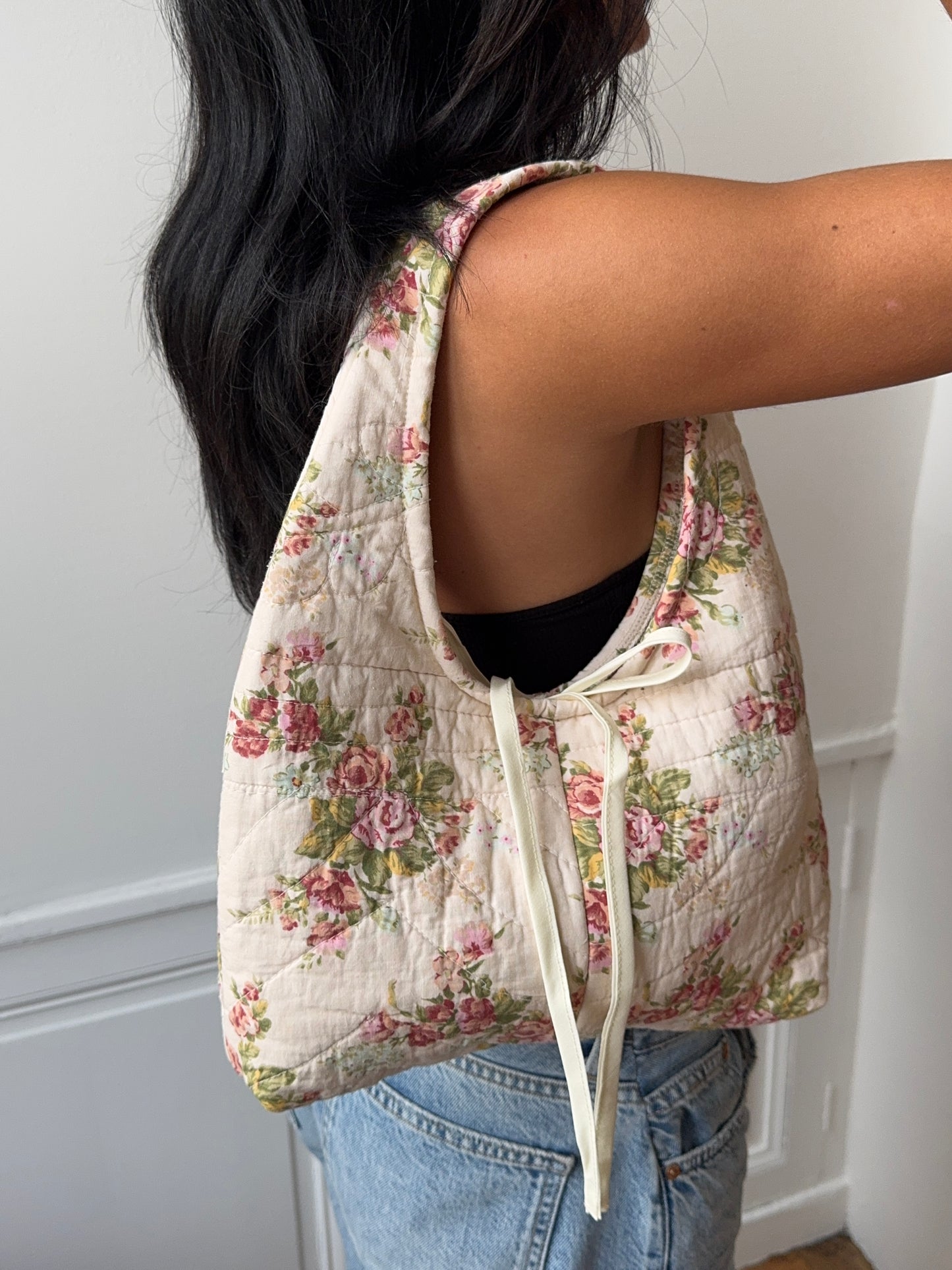Sac upcyclé matelassé fleuri