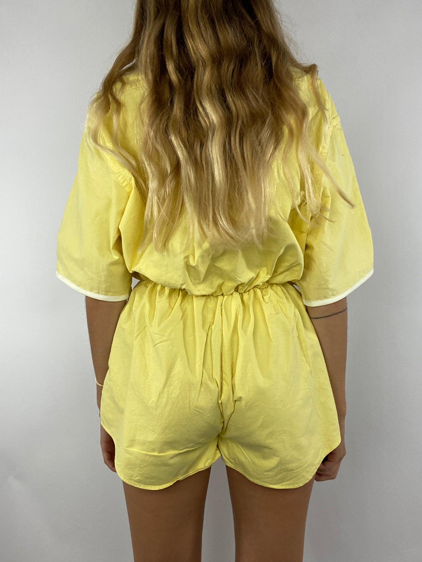 Combinaison upcyclée jaune