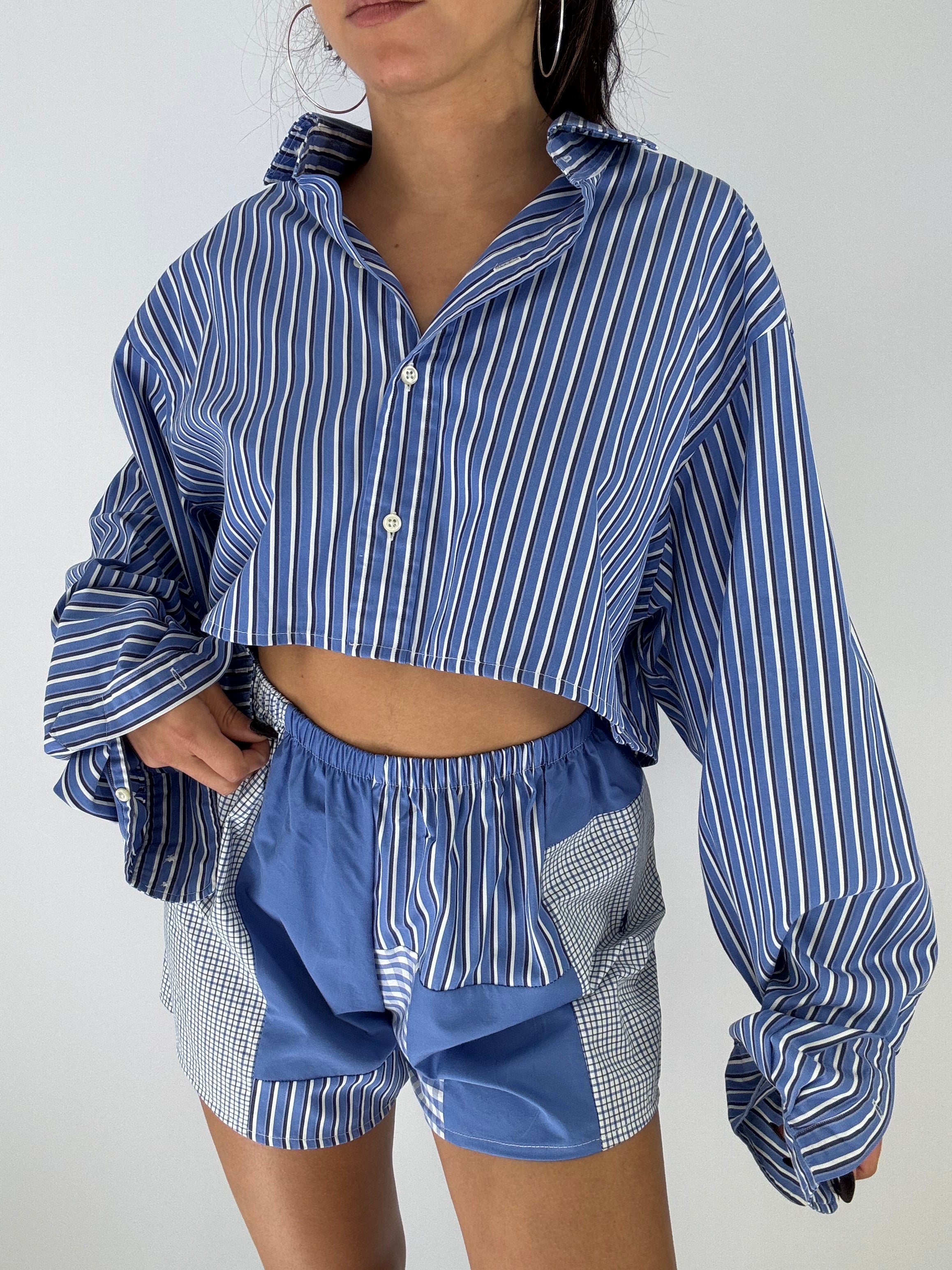 Ensemble upcyclé bleu à rayures et patchwork