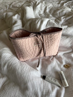 Trousse upcyclée matelassée rose clair