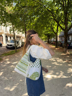 Sac upcyclé matelassé blanc à motifs verts