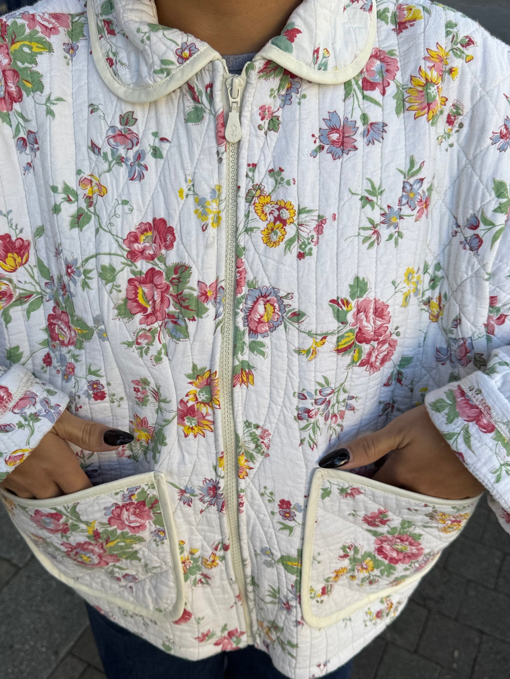 Veste upcyclée matelassée à fleurs
