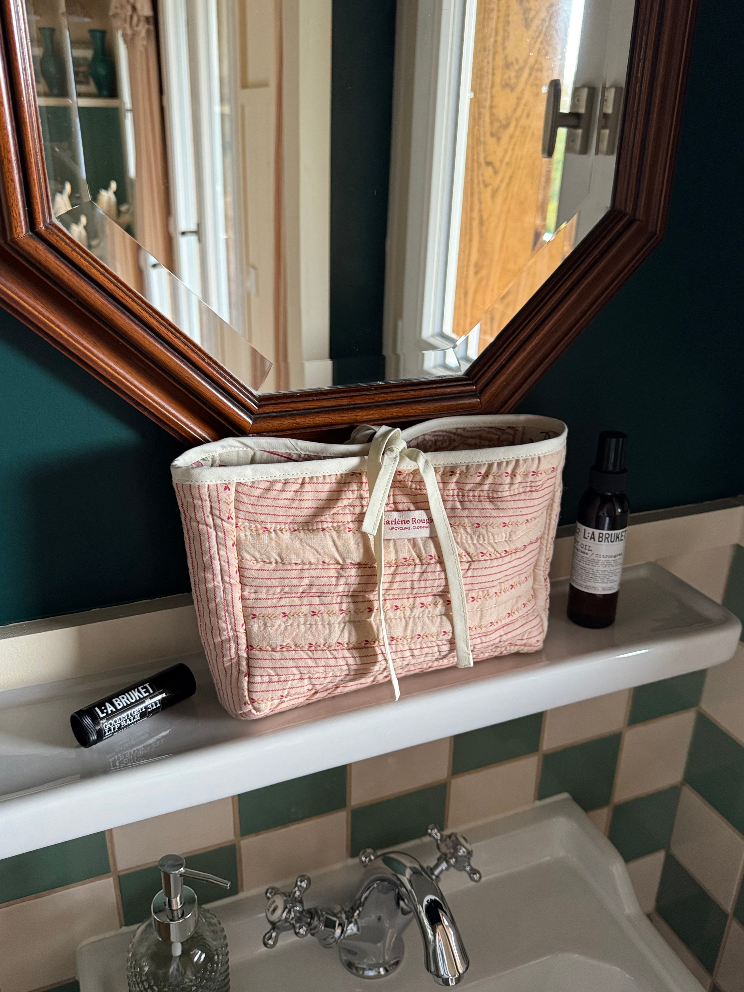 Trousse upcyclée matelassée rosée
