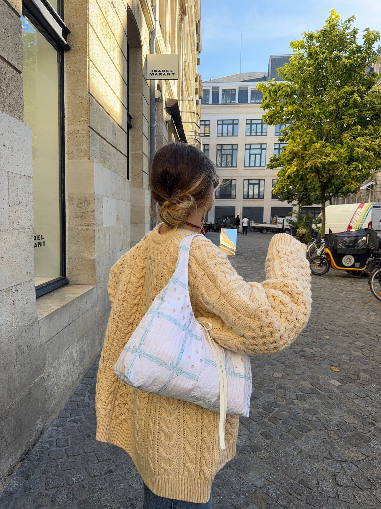 Sac upcyclé matelassé blanc à motifs