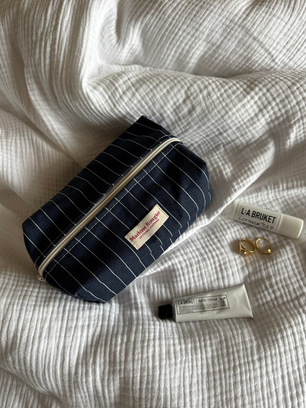 Trousse denim marine à rayures