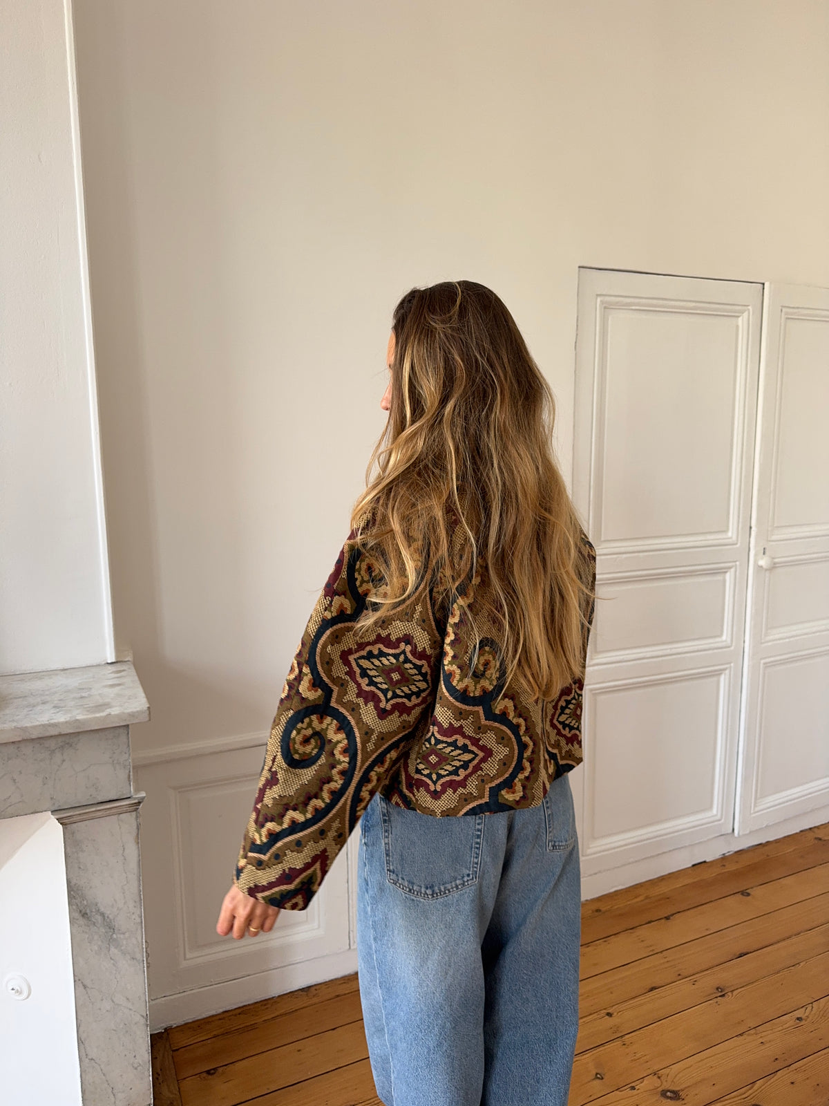Veste upcyclée à motifs