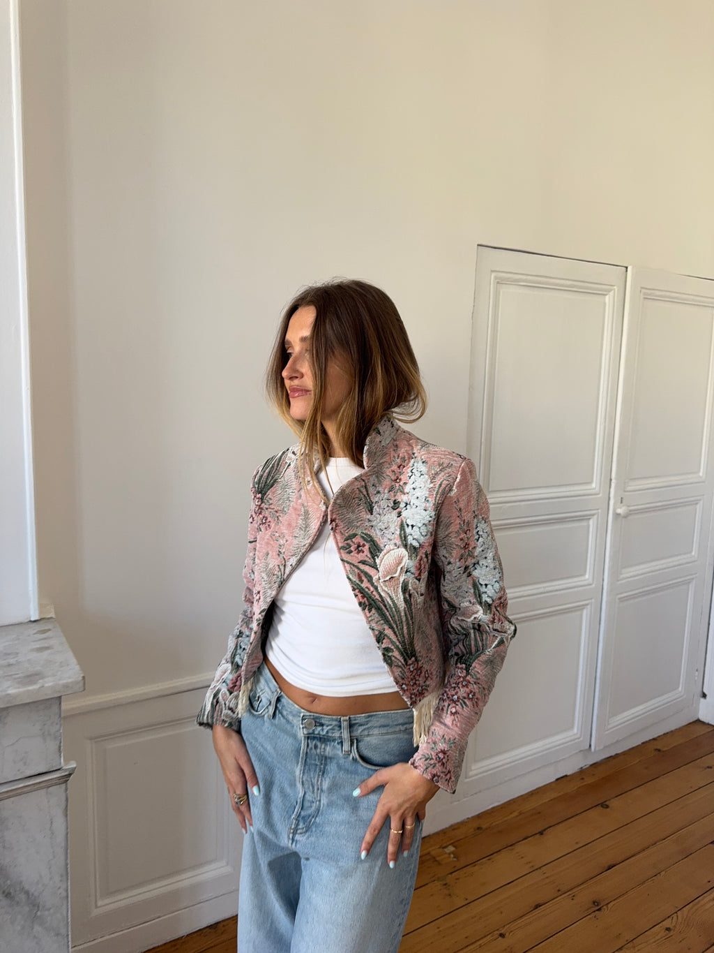 Veste courte upcyclée à motifs et franges