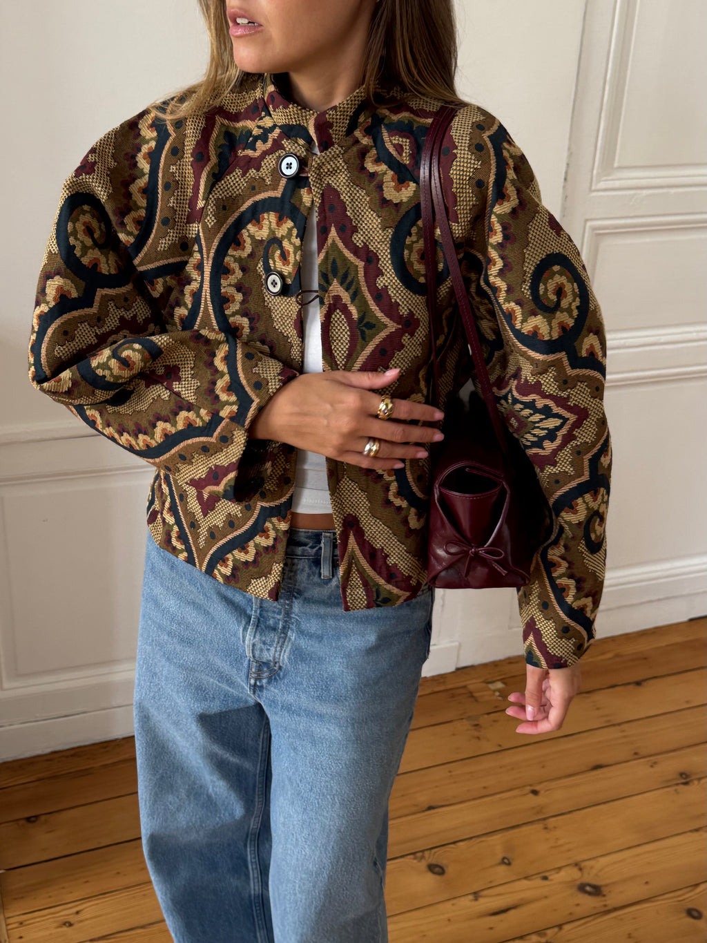 Veste upcyclée à motifs