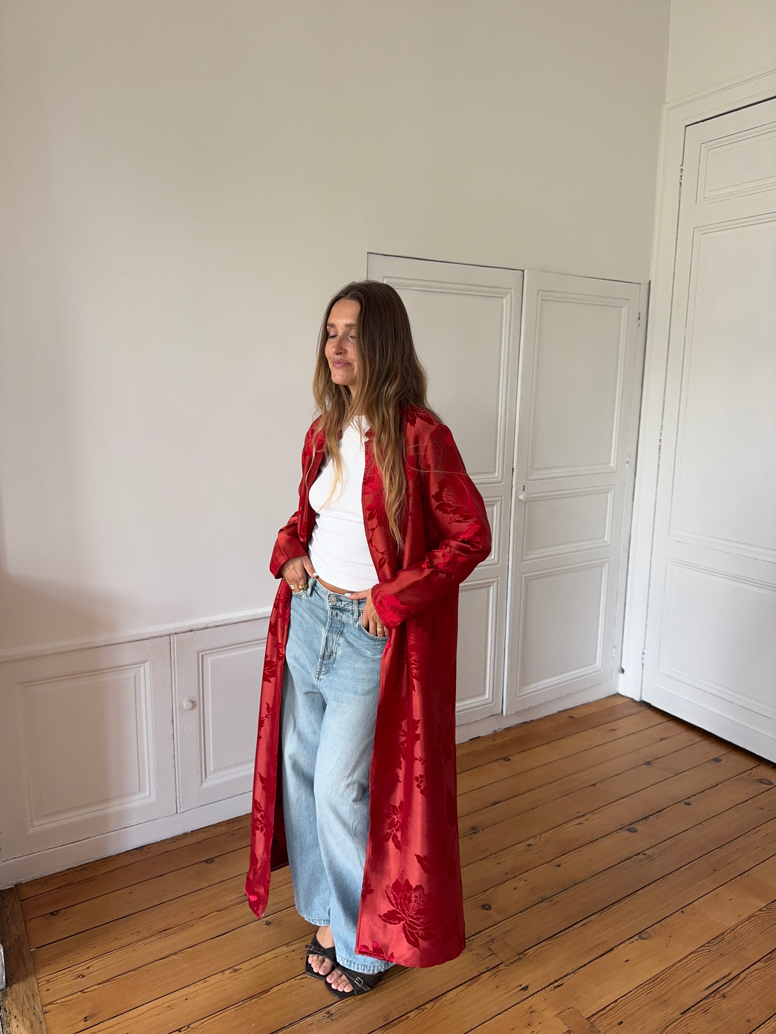 Veste longue upcyclée satinée rouge - L