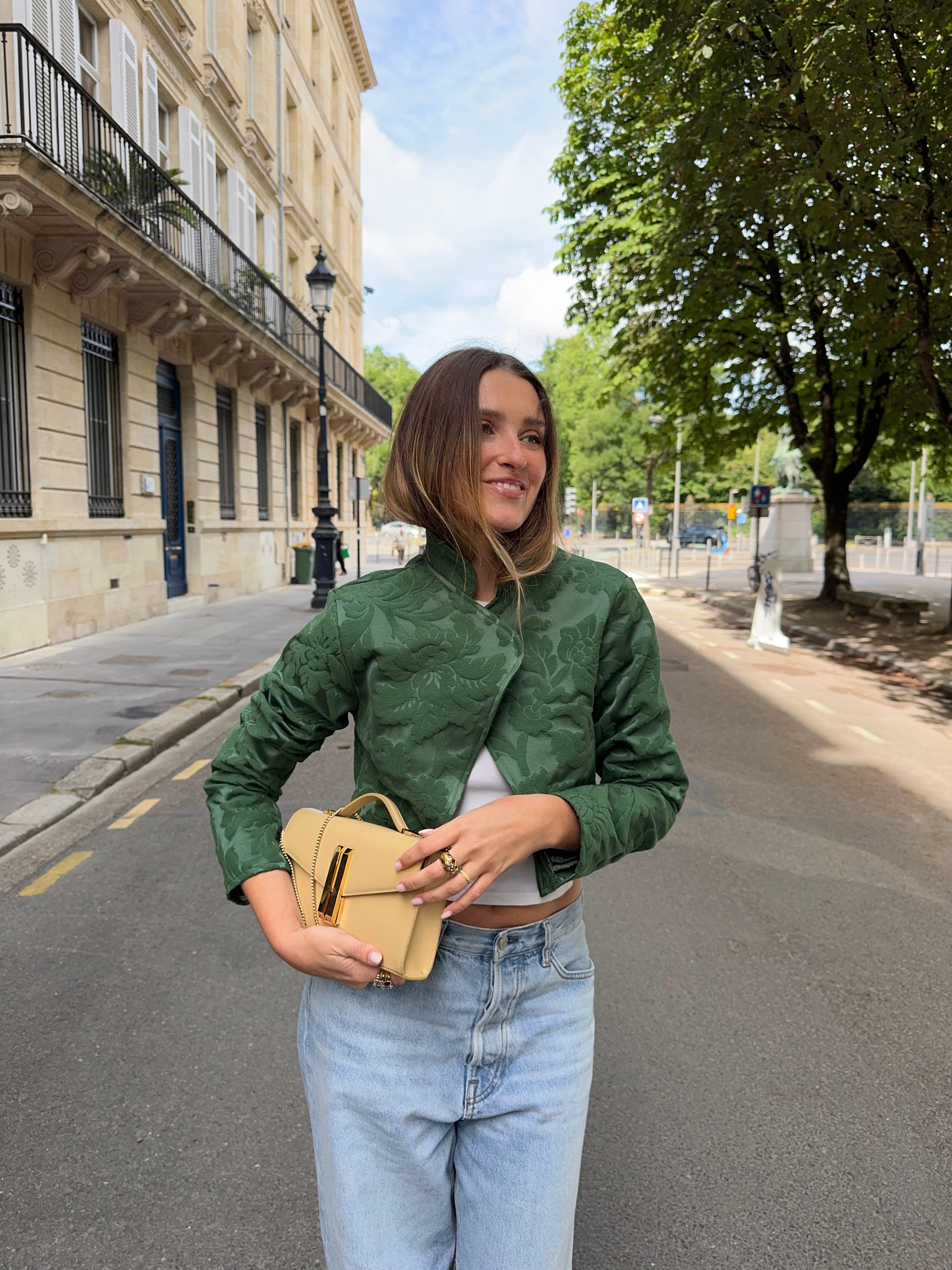 Veste courte upcyclée verte à motifs vintage