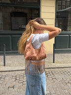 Sac upcyclé satiné cuivré à motifs et franges vintage - petit
