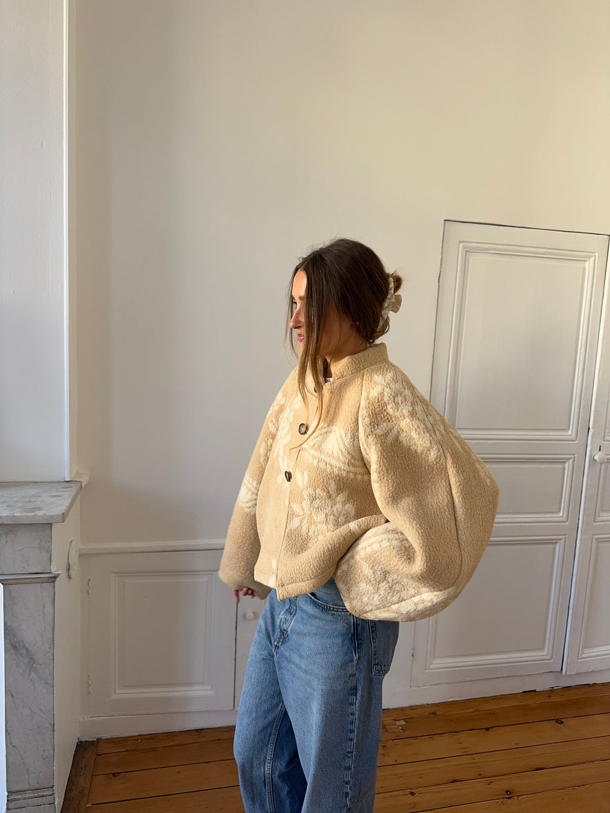 Veste upcyclée laine beige à motifs - T2