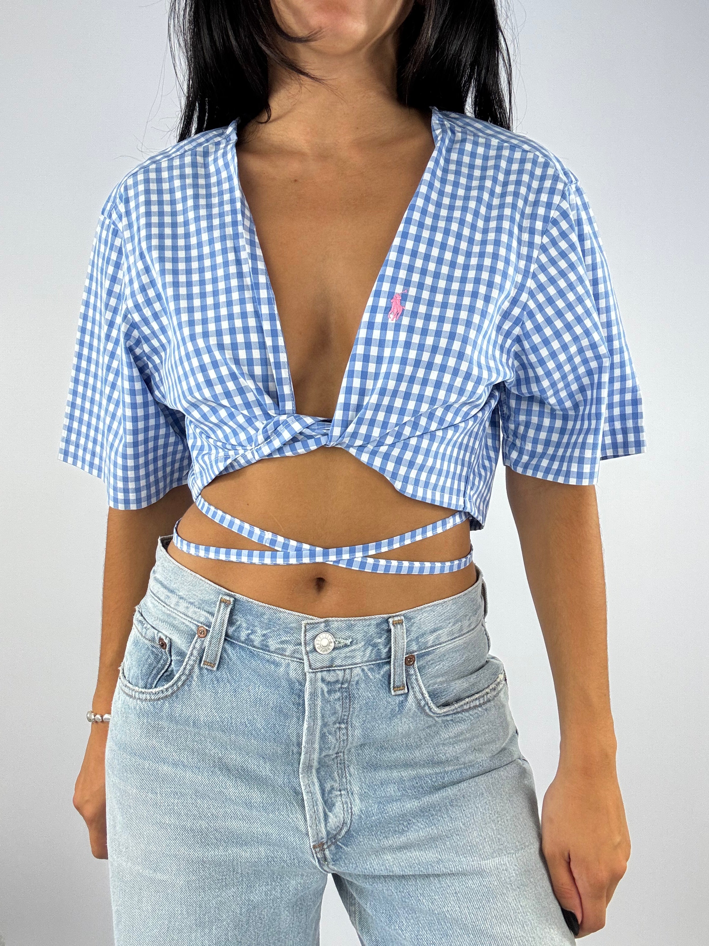 Chemisette upcyclée cache-cœur vichy bleu