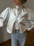 Veste courte argentée