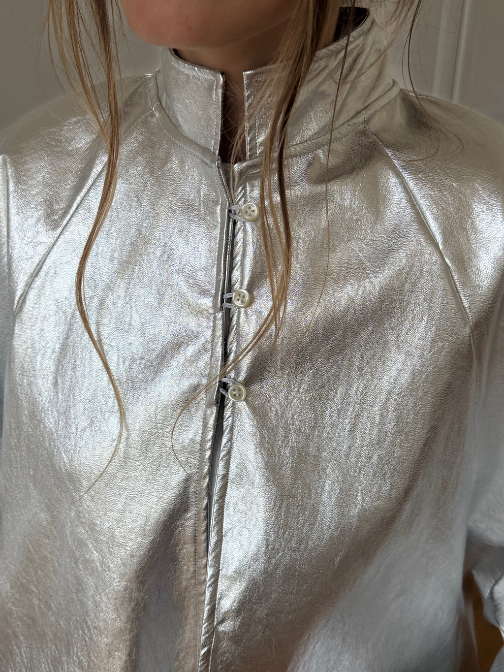 Veste courte argentée