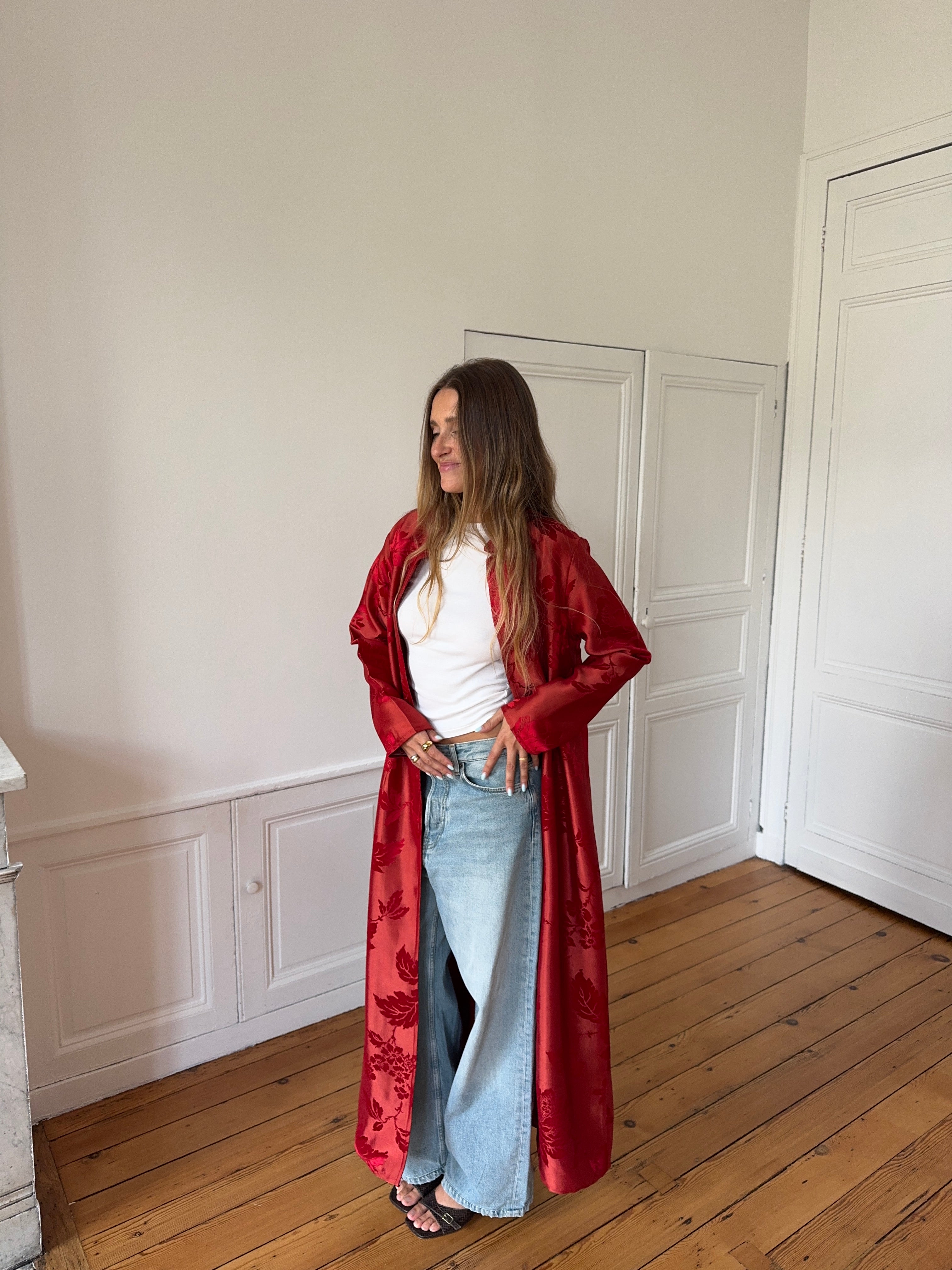 Veste longue upcyclée satinée rouge - L