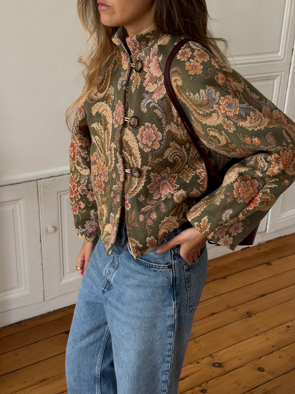 Veste upcyclée à motifs
