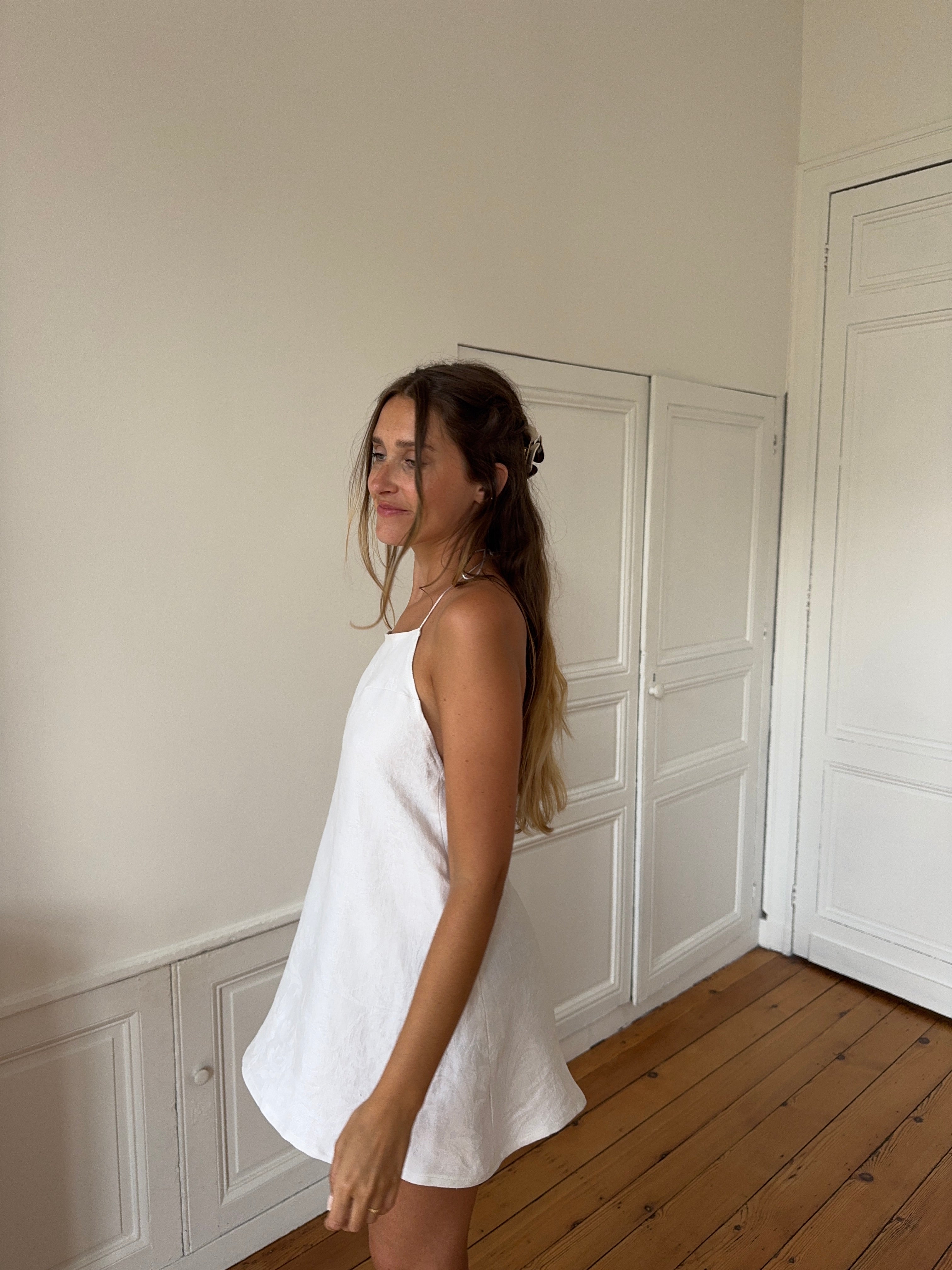 Robe dos nu upcyclée crème