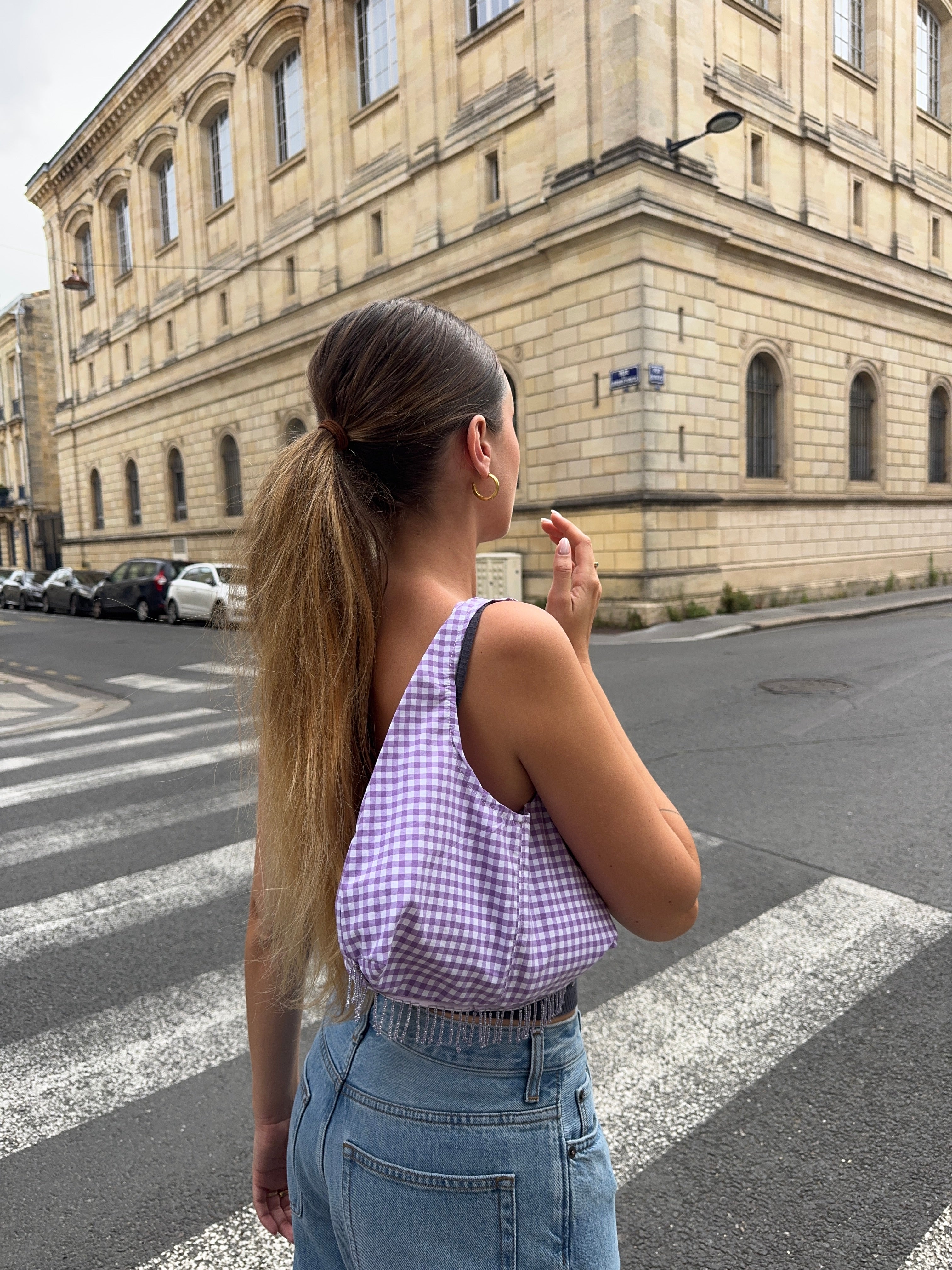 Sac upcyclé vichy violet et franges vintage - petit