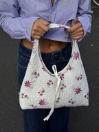 Sac upcyclé matelassé blanc à fleurs