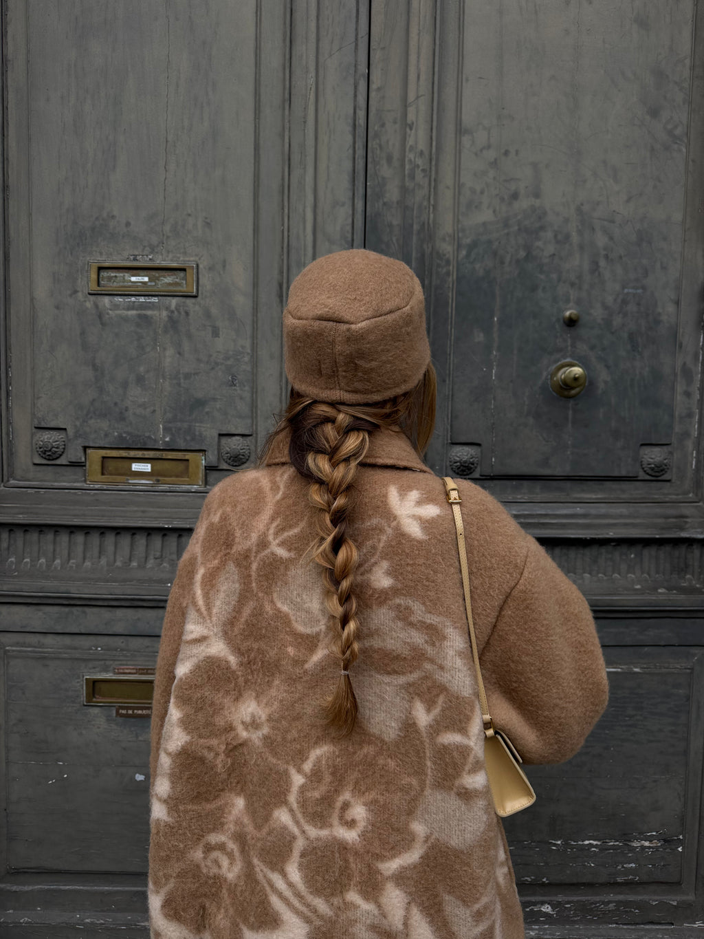 Chapeau upcyclé laine marron clair vintage