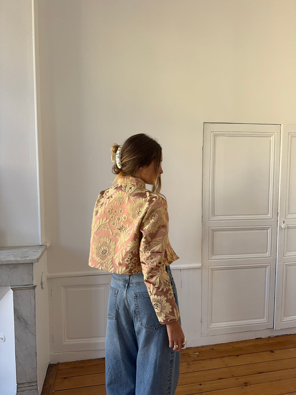 Veste courte upcyclée satinée cuivrée