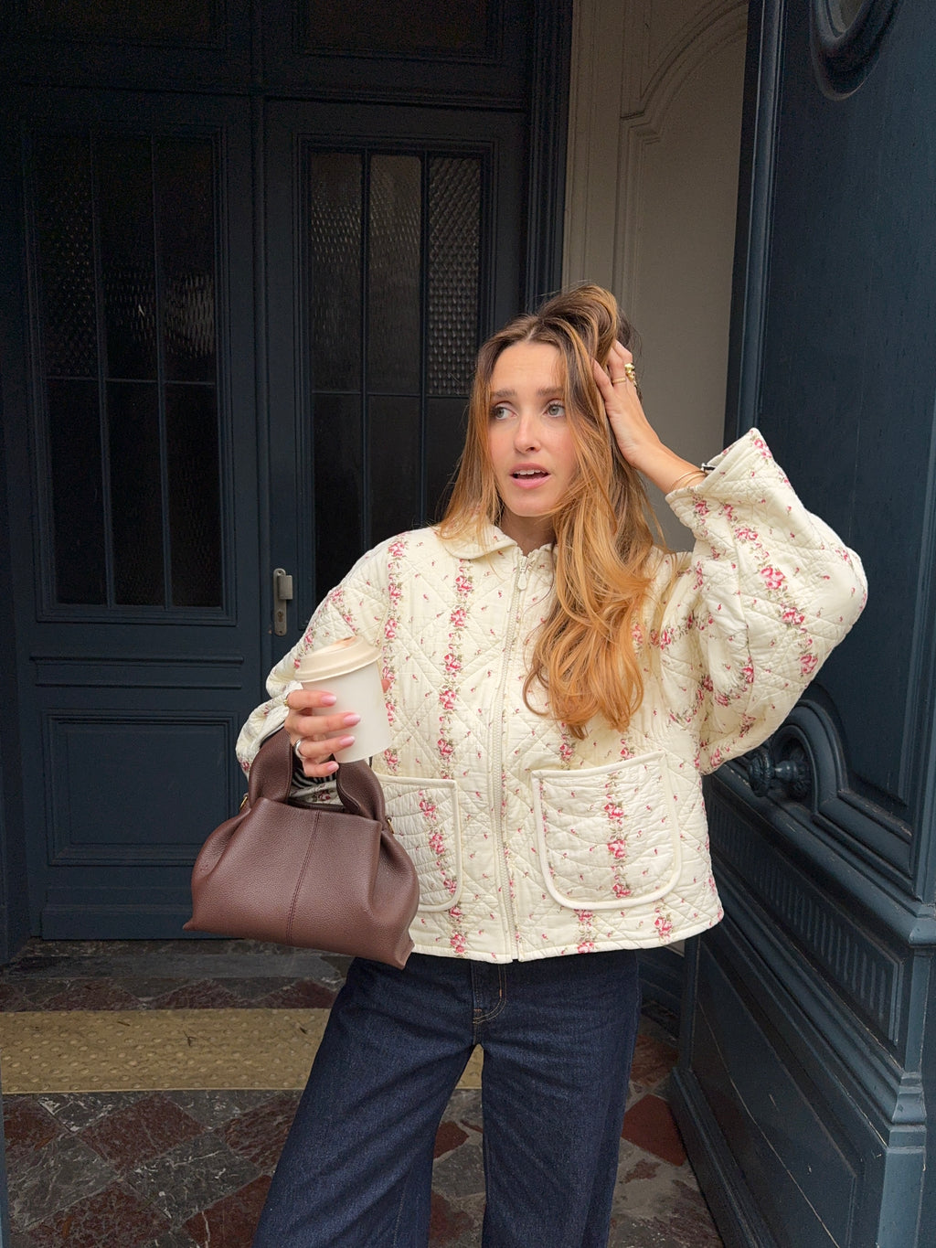 Veste upcyclée matelassée écrue à fleurs
