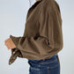 Chemise upcyclée dos nu soie marron