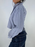 Chemise upcyclée dos nu à rayures bleues