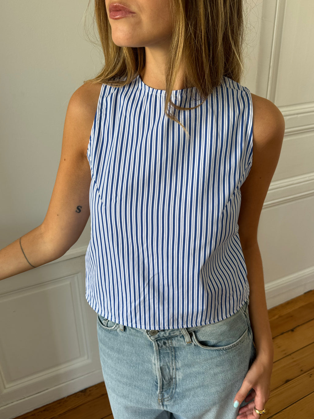 Top dos nu upcyclé à rayures bleues - M