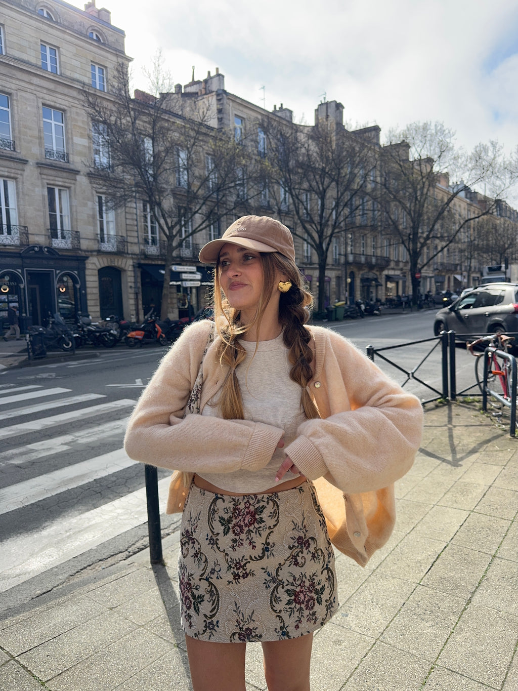 Jupe upcyclée beige à motifs vintage