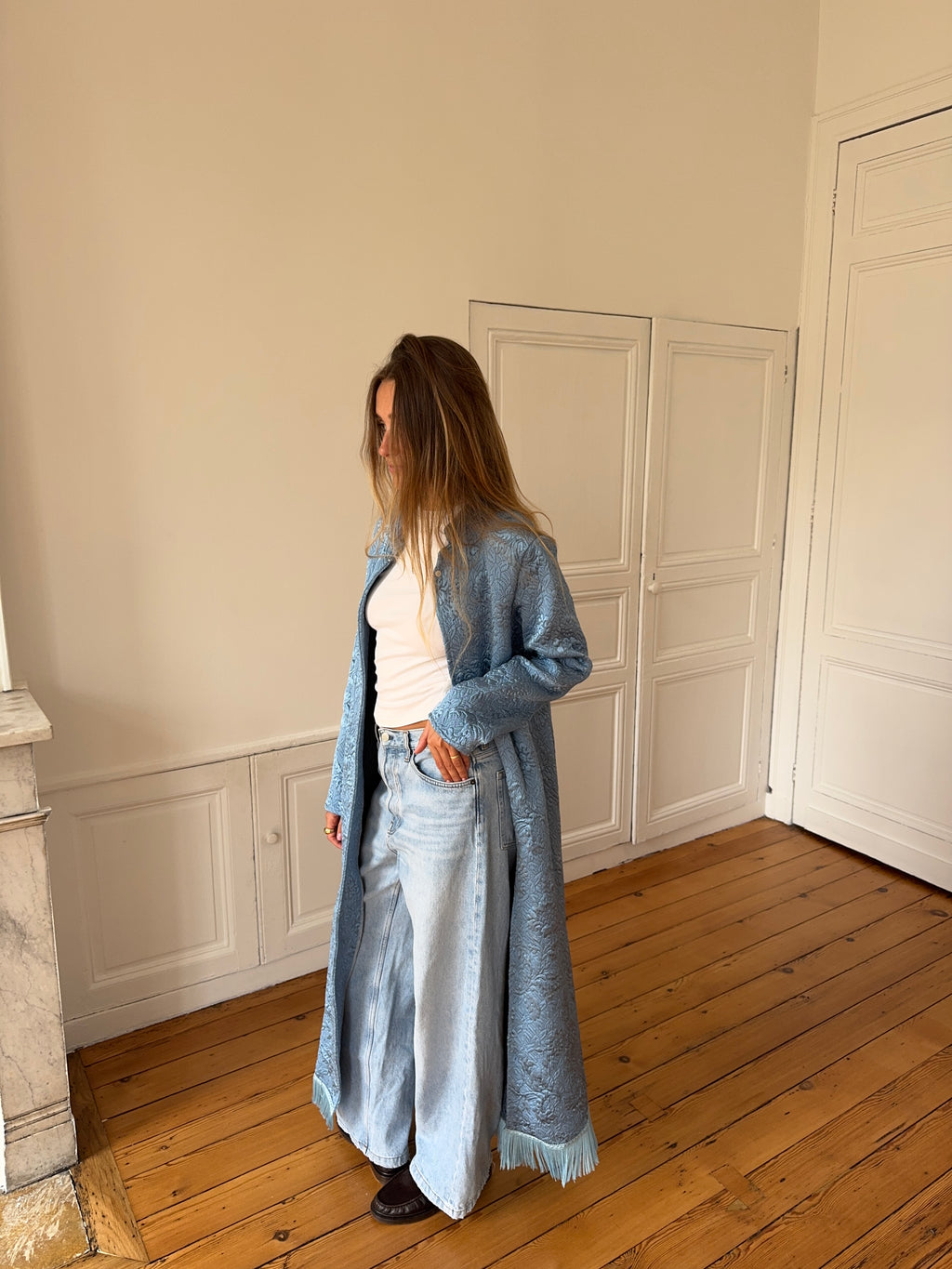 Veste longue upcyclée bleue et franges - M