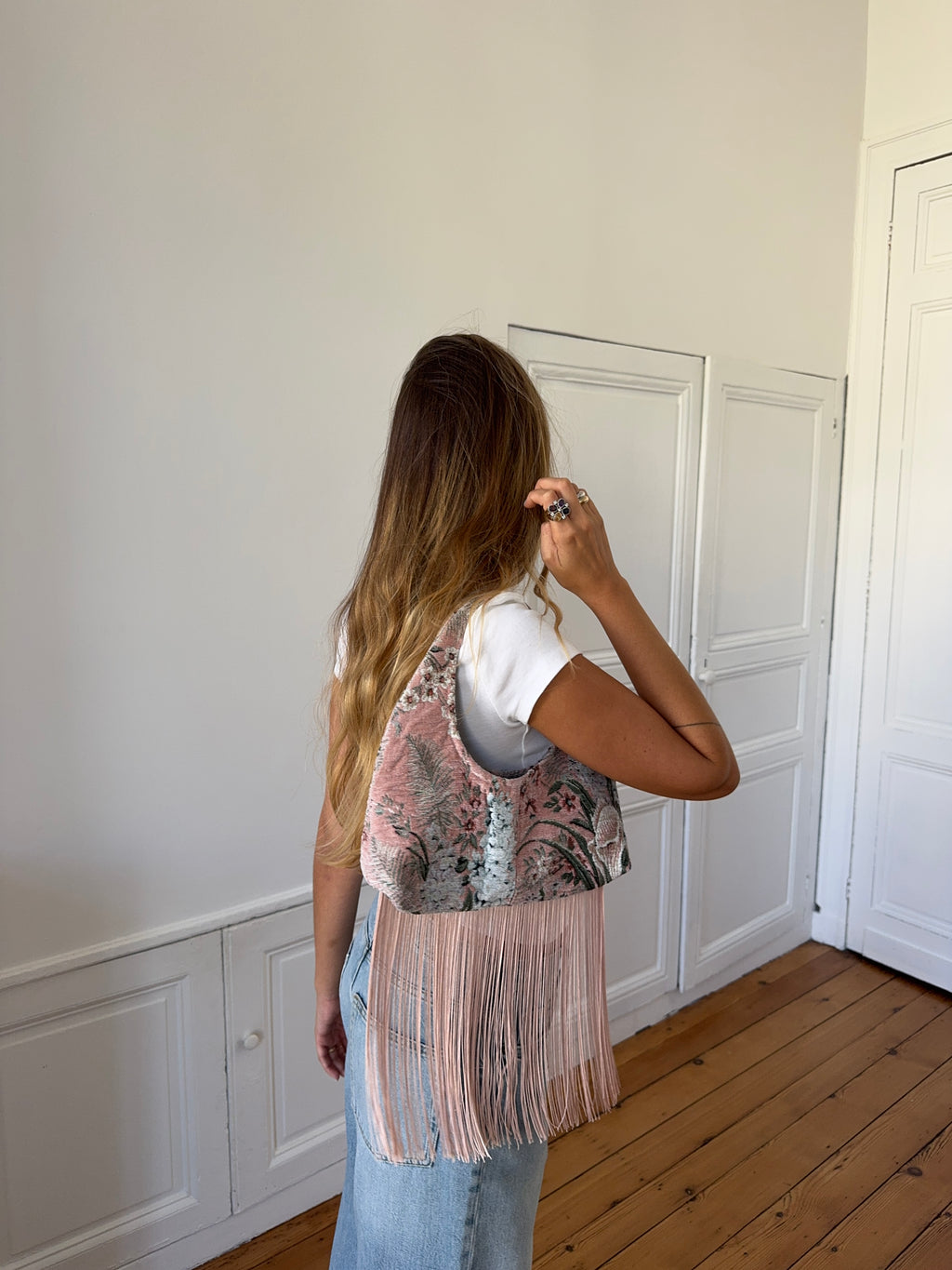 Sac upcyclé à motifs et franges