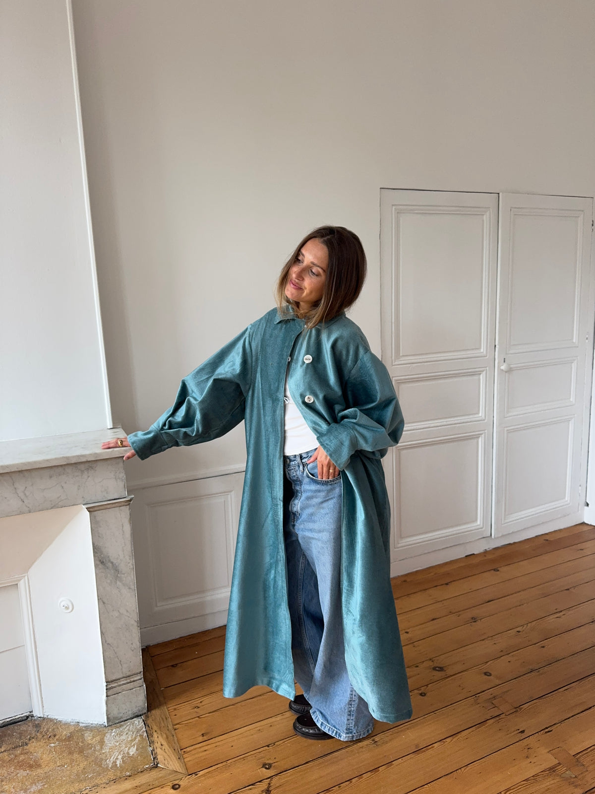 Veste longue upcyclée velours bleu - T1