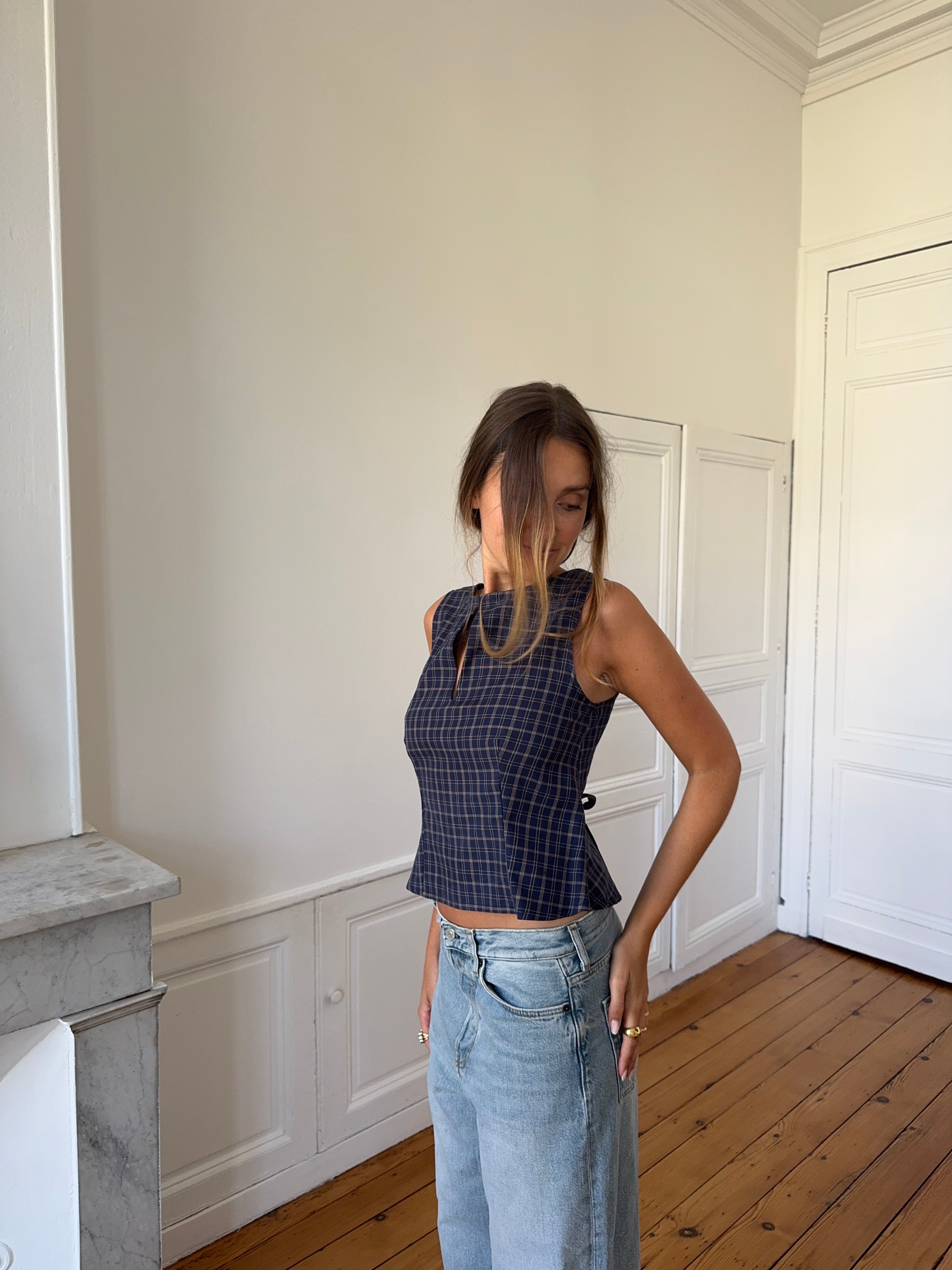Top dos nu upcyclé à carreaux - L