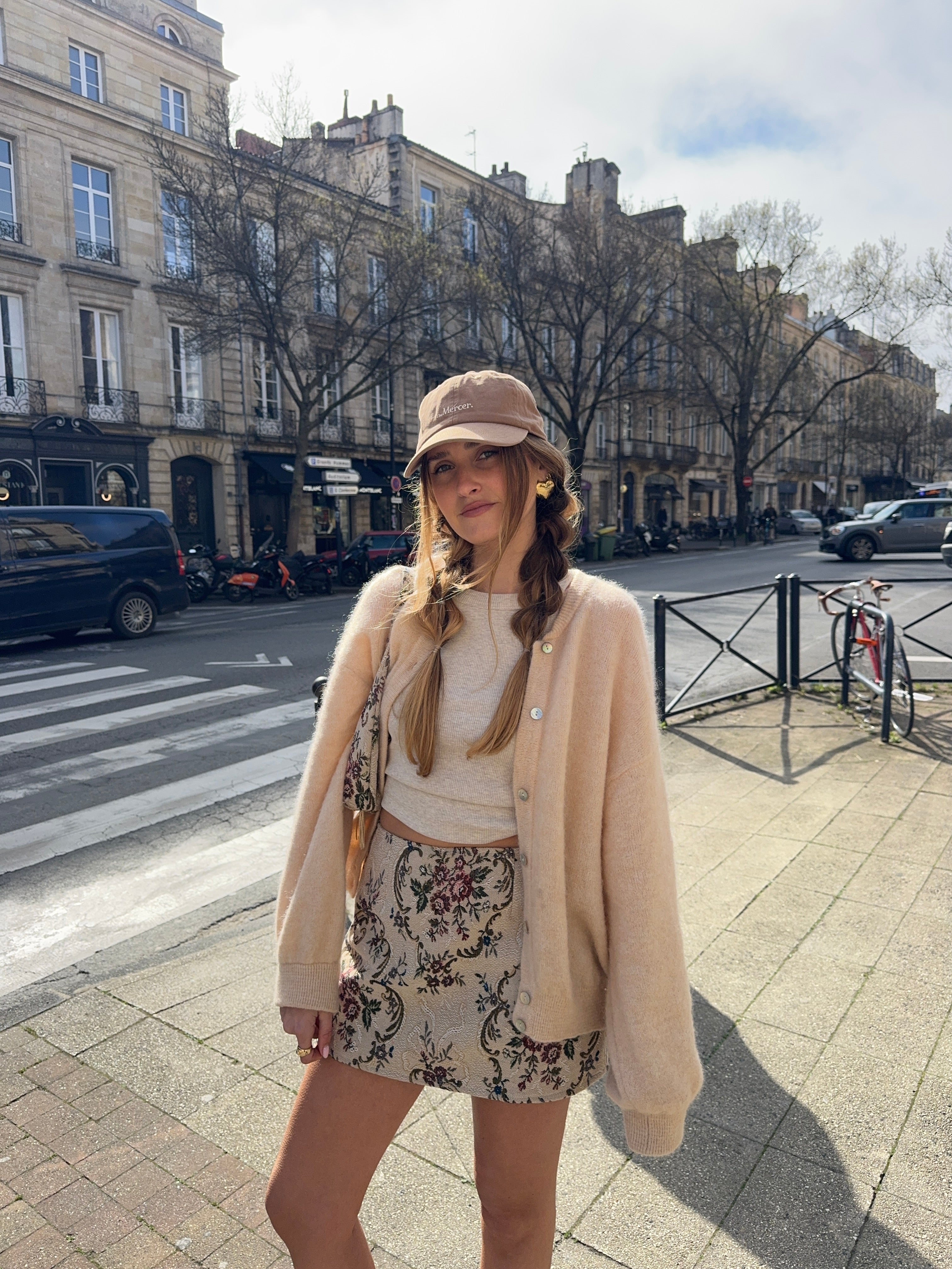 Jupe upcyclée beige à motifs vintage