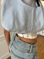 Sac upcyclé denim clair et perles