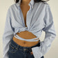 Chemise upcyclée dos nu à rayures bleues