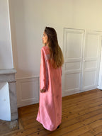 Veste longue upcyclée satinée rose et franges - S/M