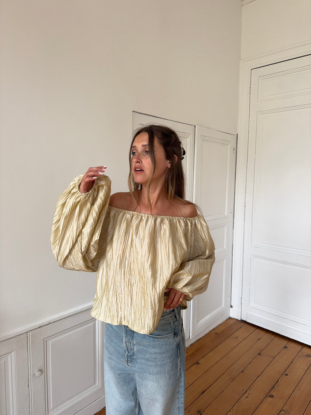 Blouse upcyclée dorée