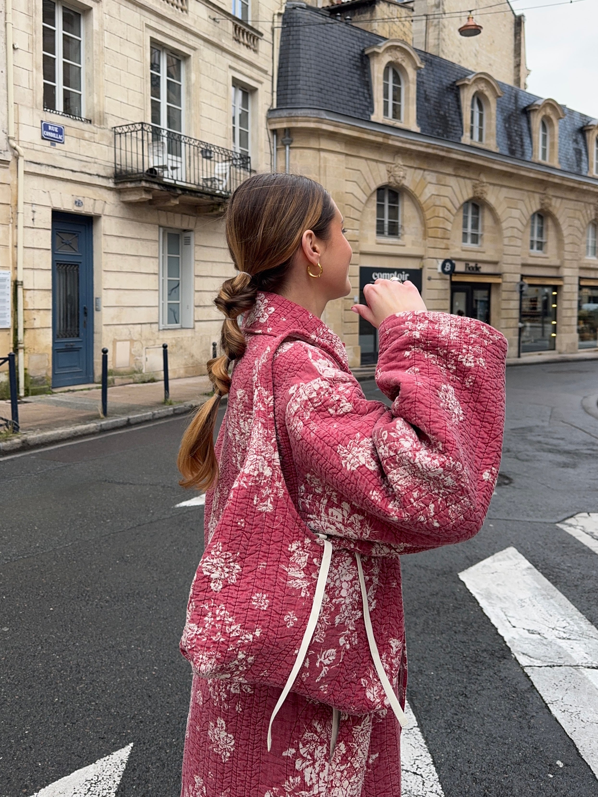 Sac upcyclé matelassé rouge à motifs vintage - petit